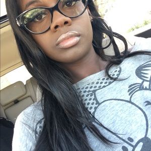 Meet your Posher, Katrina